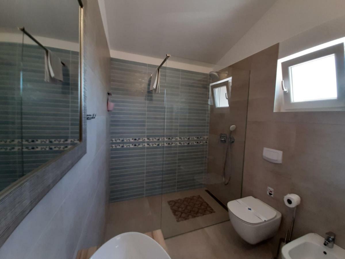 Luxury Villa Lidija Brzac Exterior foto